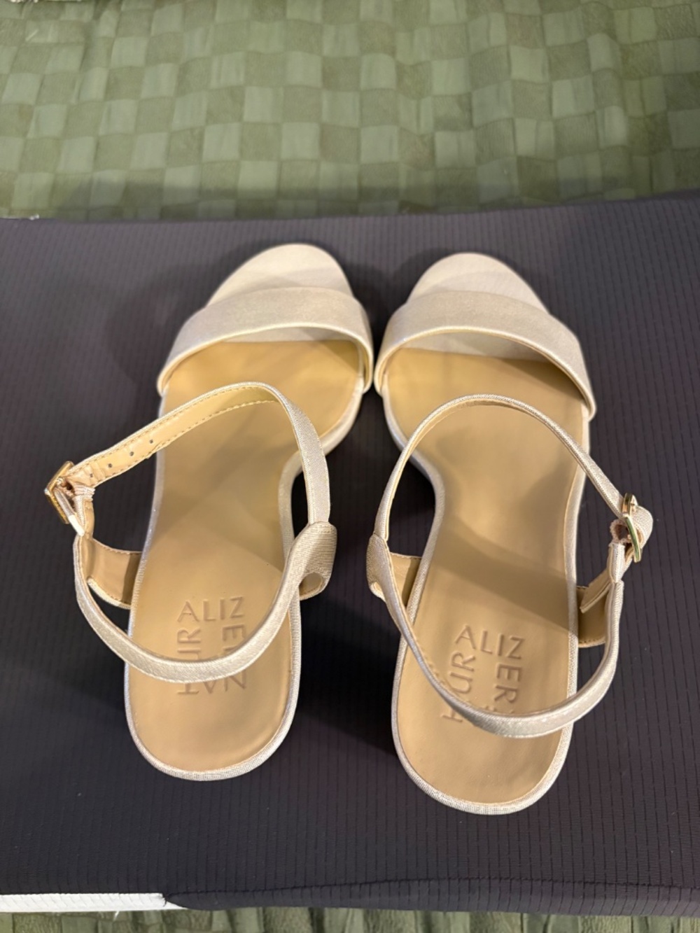 Naturalizer Heel Shoes - Picture 6 of 10